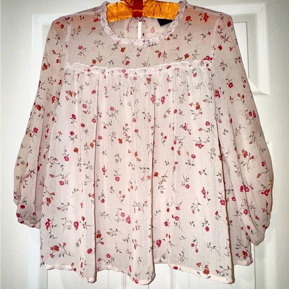 Blue Rain Tops - Blue Rain Floral Blouse Francesca’s- Cream and Pink floral. Size XS. VVGUC